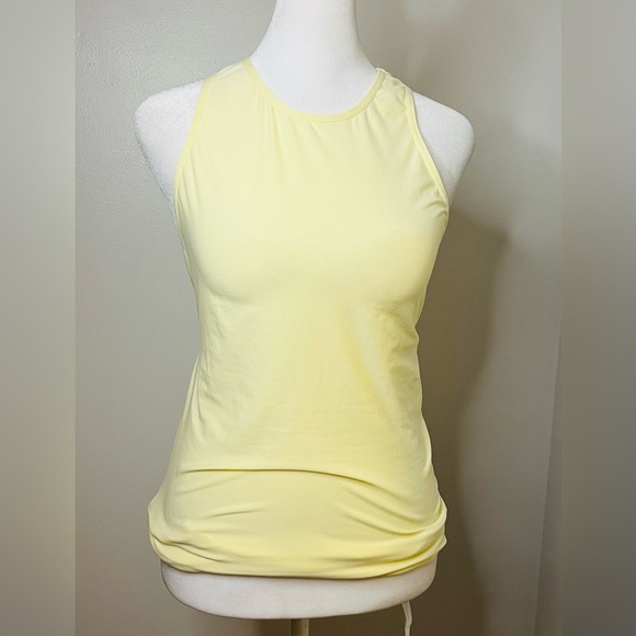 New Balance Workout Tops yellow, blue– Bundle of 2 (Size Small) - Picture 5 of 9